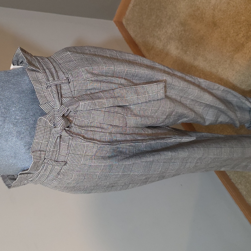 C By‎ One Gray Plaid Paper Bag Style High-Waisted Pants Large